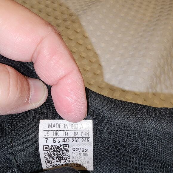 ADIDAS EUC WOMEN'S SIZE 7 RAINBOW ATHLETIC SNEAKERS SHOES - Picture 7 of 11